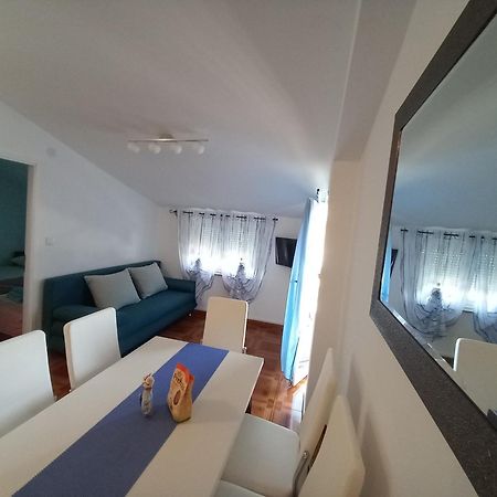 סנג' Apartmani Ivana Senj חדר תמונה