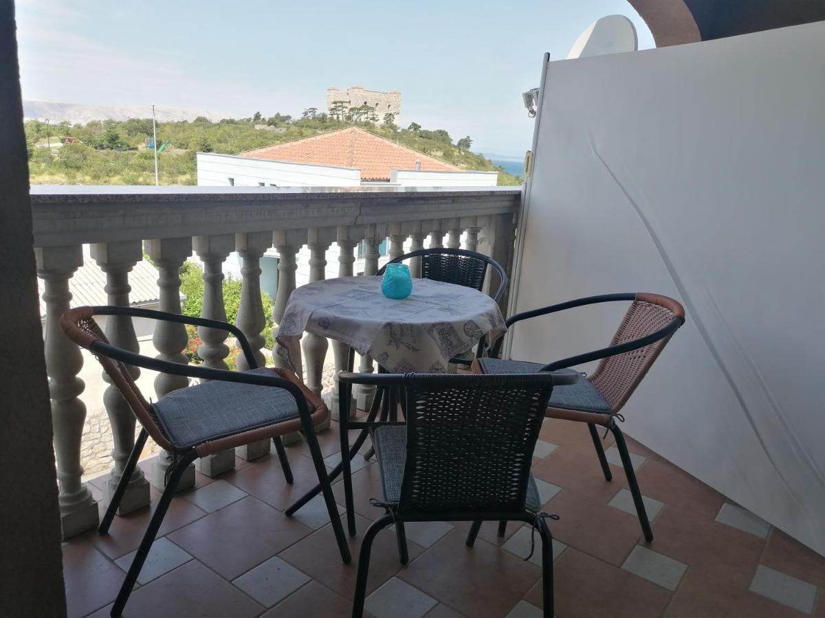 סנג' Apartmani Ivana Senj מראה חיצוני תמונה