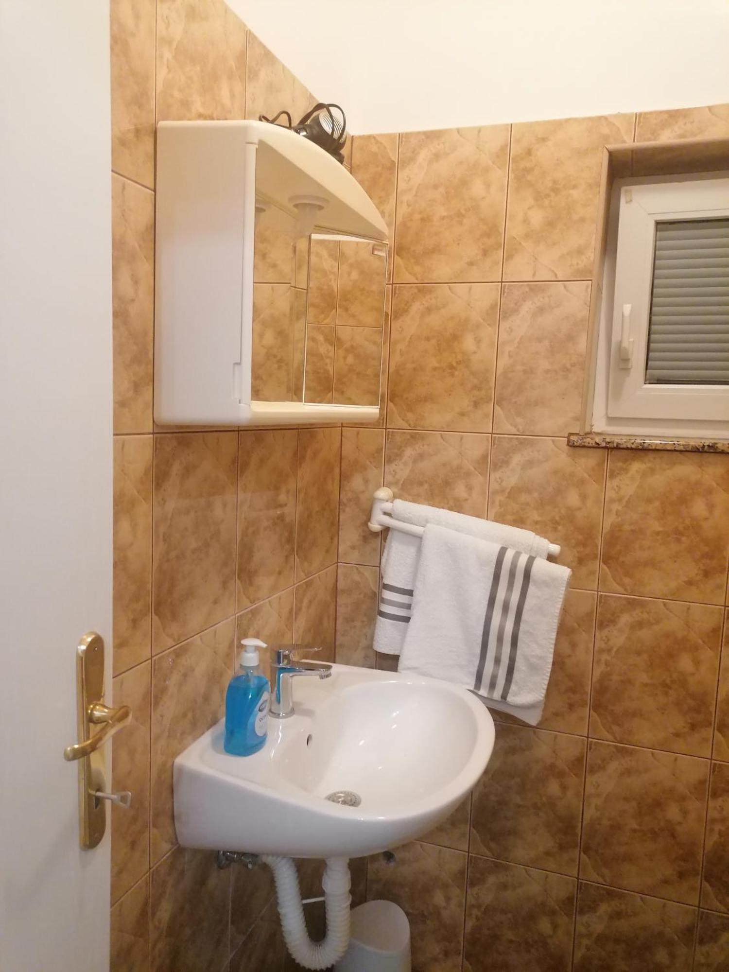סנג' Apartmani Ivana Senj חדר תמונה